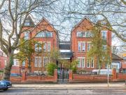 Superb Hampstead Studio With Communal Garden