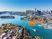 Superb Harbour foreshore studio