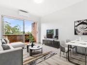 Superb unit filled with natural light