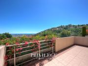 Superbe 2 pièces avec vue mer terrasse parking