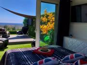 superbe appartement 2 3 pièces villa sur le toit vue mer...