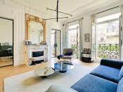 SUPERBE APPARTEMENT ANCIEN RÉNOVÉ EN ÉTAGE ÉLEVÉ. 3,20 M...