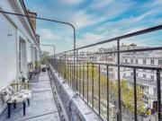Superbe appartement avec vue à Paris 2ème !