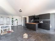 SUPERBE APPARTEMENT T4/5 RÉNOVÉ AVEC BALCON & CAVE