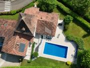 Superbe Contemporaine De Plain Pied, Avec Piscine 280m²...