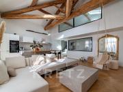 Superbe duplex comme une maison en centre ville