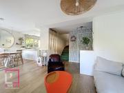 Superbe duplex esprit maison avec jardin et garage double