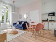 Superbe F2 meublé et rénové à NEUF avec BALCONNET, salle...