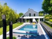 Superbe maison d'architecte cachée au milieu de sa...