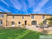 Superbe mas provençal rénové 270 m2 sur 3 931 m2 de terrai