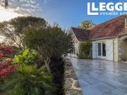 Superbe propriété avec étang, piscine, gite en position...