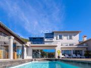 Superbe propriété avec piscine, salle de sport et...