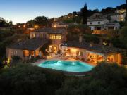 Superbe Propriété Avec Vue Mer Panoramique 707m² Biot