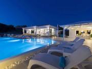 SUPERBE PROPRIÉTÉ CONTEMPORAINE Kranidi