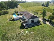 SUPERBE PROPRIETE DOMINANTE AVEC PISCINE 1,5HA