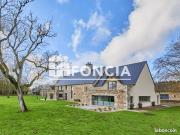 Superbe propriété en pierre – 4 hectares de parc...