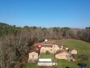 SUPERBE PROPRIETE EN PIERRE COMPRENANT UNE MAISON...