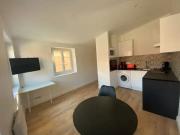 Superbe Studio Meublé au coeur du Vieux Nice Bail... Superbe Studio Meublé au coeur du Vieux Nice Bail...