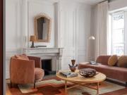 SUPERBE APPARTEMENT RENOVE BELLECOUR