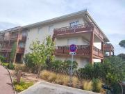 Superbe T3 dernier etage sud garage parking piscine