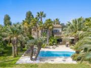 Superbe villa 7 pièces avec piscine