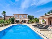 Superbe villa à vendre à Plan de la Tour avec piscine