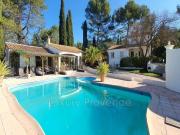 Superbe villa avec dépendance et piscine