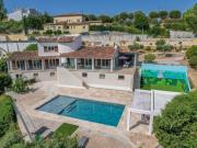 SUPERBE VILLA AVEC PISCINE, APPARTEMENT INDÉPENDANT ET...