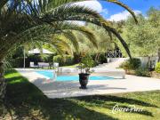 Nîmes superbe villa de type 6 avec garage et dépendance de 2