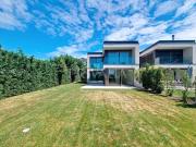 Superbe villa mitoyenne en pignon aux portes de Florissant