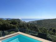 SUPERBE VUE MER ET PISCINE !