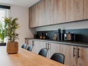 Superior Studio A Has an Apartment