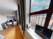 Superior Studio E Has an Apartment