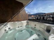 Superluxus Wohnung mit Whirlpool am Balkon / Kurzzeit...