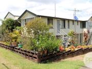BRIGHT AND BREEZY GROUND FLOOR UNIT