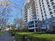 SUPERSIZED GROUND FLOOR+PRIVATE YARD