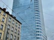 Sur le quartier de LYON 3ème/face à LYON 6ème: Halles...