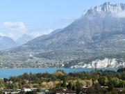 Sur les hauteurs de Sevrier, dans un cadre calme et...