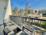 Sur oasis Studio meublé avec joli terrasse