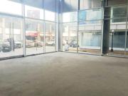 SURCO alquilo local comercial en 2 NIVELES/ ESQUINA de...