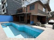 SURCO VALLE HERMOSO: VENTA DE CASA EN ESQUINA ESTRATÉGICA