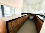 Surco Vta. Av. P. la Castellana Flat 3D 1C 4°P V/Ca....