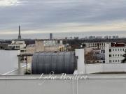 Suresnes Appartement 2 pièces en étage élevé avec parking