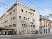 Surface commerciales et administratives au centre ville