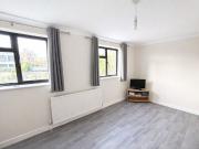 Surrey, Staines Upon Thames TW18, 1 bed flat to rent,...