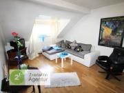 Süsse, sonnige renovierte Dachgeschosswohnung mit...