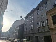 Süße und ruhige SINGLEWOHNUNG mit BALKON NÄHE U4...