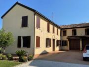Suzzara vendesi rustico 6 vani 300 Mq