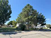 SW Boise home w/attached garage, large fenced lot, and...