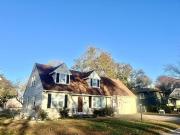 Sw Mulvane St, Topeka, Home For Sale